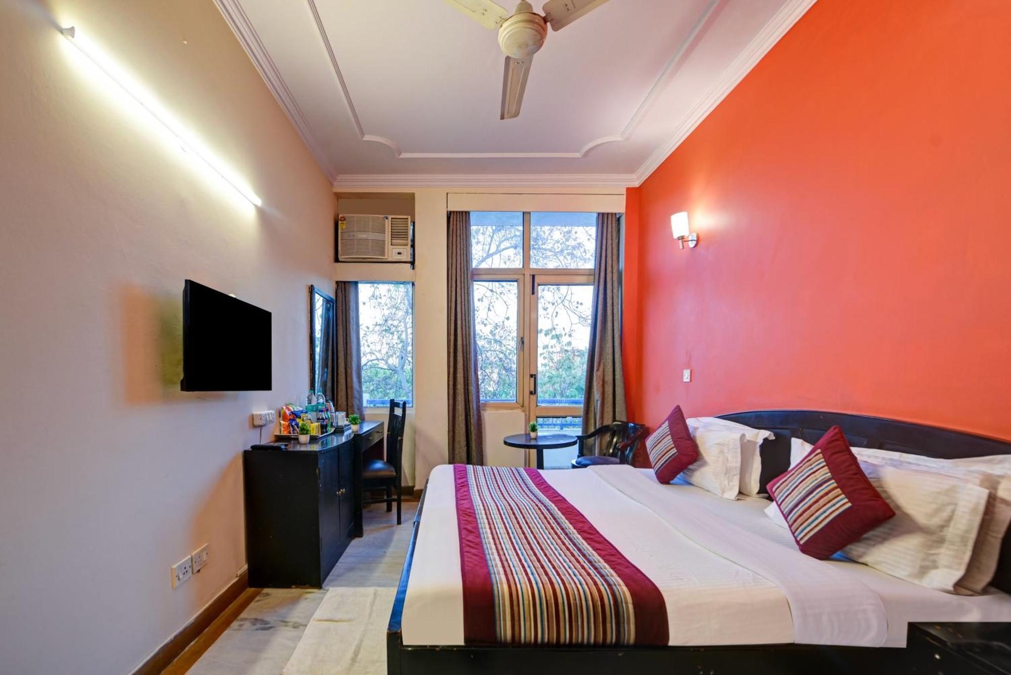 Hotel Centre 3*