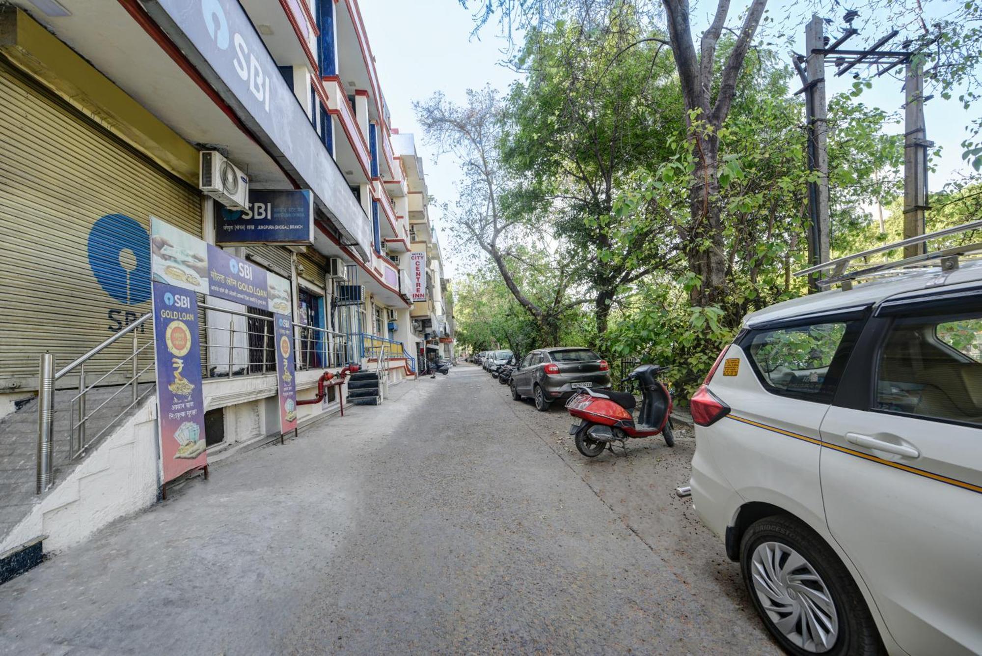 Centre