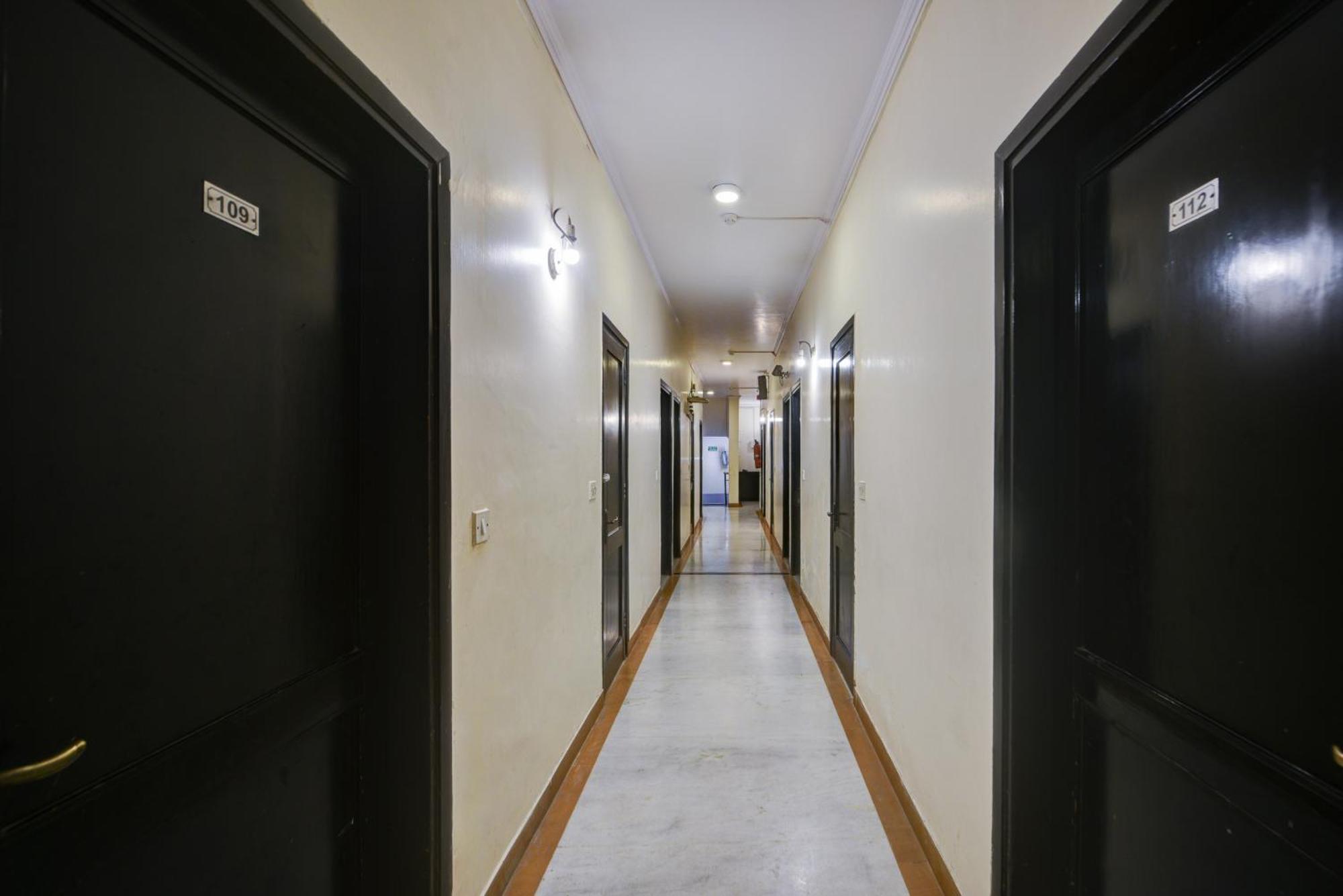 Centre 3* New Delhi